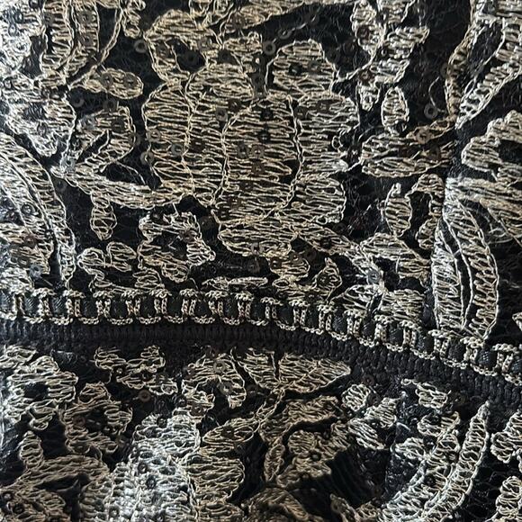 David Meister EUC black and gray embroidered cocktail dress size 12 - Picture 4 of 5